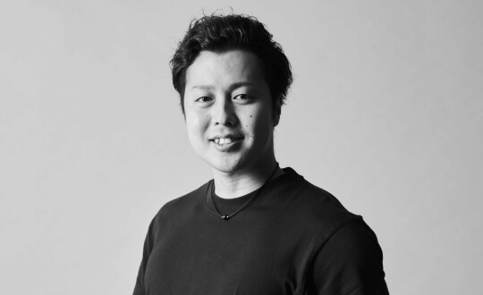 スタッフ・井上 翔（画像）